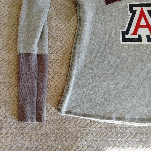Colosseum Athletics Arizona Women's sweater size: S - Picture 2 of 16